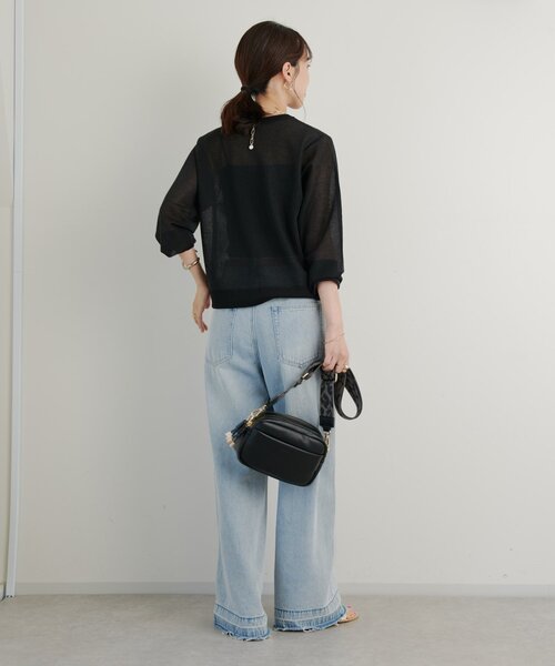 un dix cors(アンディコール)の「《大人可愛くきちんと見え》クルーネックラメニットカーディガン(カーディガン/ボレロ・レディース・ベージュ/ブラック/バーガンディー/グリーン・FREE)」の12枚目の写真