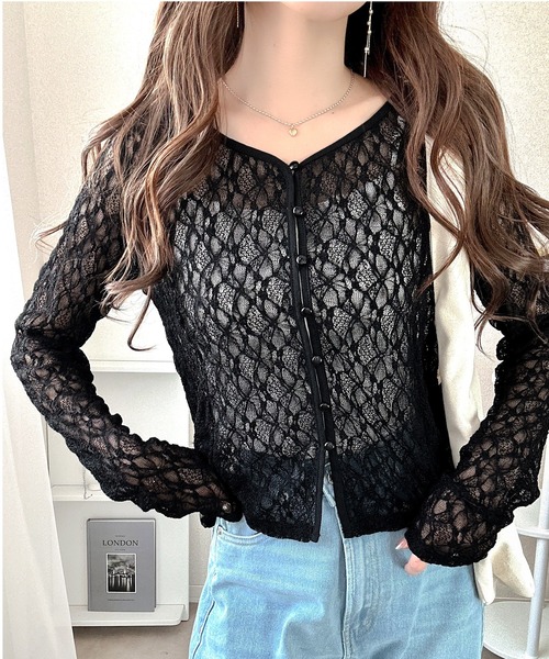 mily bilet（ミウィビレット）の「【mily bilet】華奢見えレースで大人の甘さを。クリアボタンシアーレースカーディガン（長袖）（カーディガン/ボレロ・レディース・バーガンディー/アイボリー/ブラック・X-LARGE/SMALL/MEDIUM/LARGE）」の16枚目の写真
