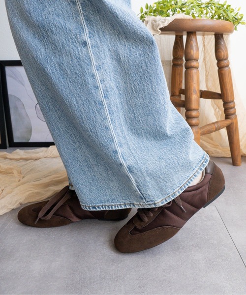 Fabby fabby（ファビィーファビィー）の「サテン2ステッチサッカーシューズ（スニーカー・レディース・ベージュ/ブラック/ブラウン/グレー・MEDIUM/LARGE/SMALL）」の8枚目の写真