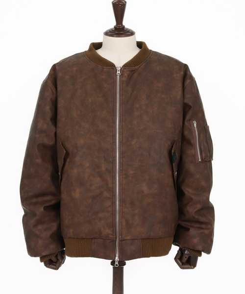 CAMBIO(カンビオ)の「mj10940-Vintage Like Synthetic Leather Oversized MA-1 ブルゾン(MA-1・メンズ・ブラック/ブラウン・M/L)」の11枚目の写真
