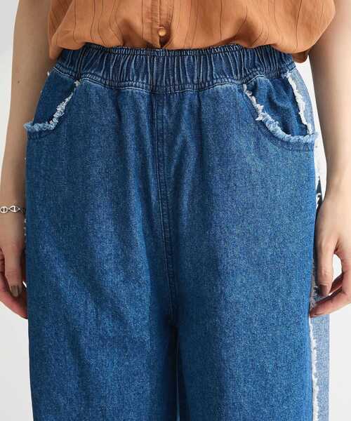 Green　Parks（グリーンパークス）の「・DOUBLE FLAGS フリンジラインイージーデニム（デニムパンツ・レディース・インディゴブルー/ブラック・FREE）」の3枚目の写真