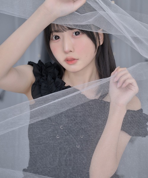 ililil(イルイルイル)の「『ililil/イルイルイル』【地雷ちゃんのあざとレースアップ2wayオフショルトップス】(Tシャツ/カットソー・レディース・ブラック・FREE)」の3枚目の写真