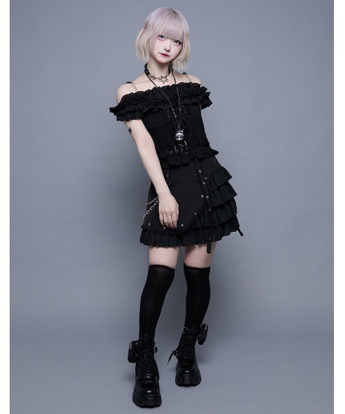ililil(イルイルイル)の「『ililil/イルイルイル』【地雷ちゃんのあざとレースアップ2wayオフショルトップス】(Tシャツ/カットソー・レディース・ブラック・FREE)」の22枚目の写真