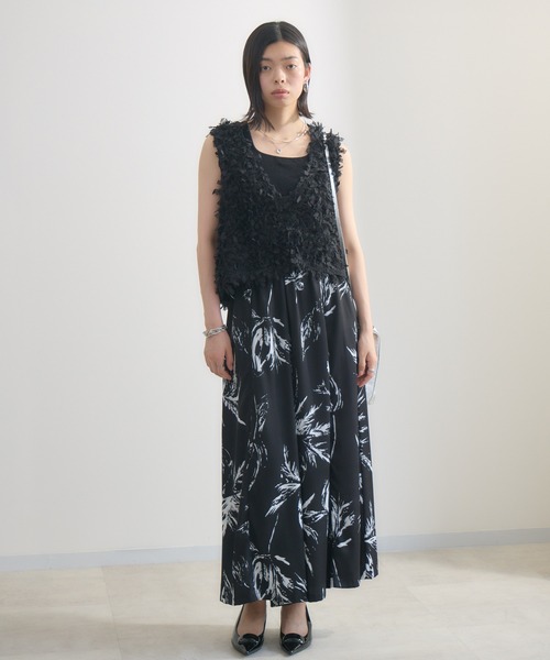 Paradise Picnic（パラダイスピクニック）の「SUGARROSE リーフプリントワイドパンツ（その他パンツ・レディース・チャコールグレー/ブラック/ブラウン・FREE）」の4枚目の写真