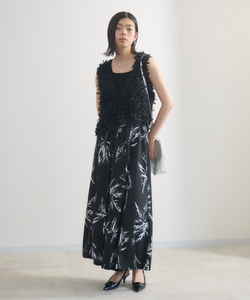 Paradise Picnic（パラダイスピクニック）の「SUGARROSE リーフプリントワイドパンツ（その他パンツ・レディース・チャコールグレー/ブラック/ブラウン・FREE）」の5枚目の写真