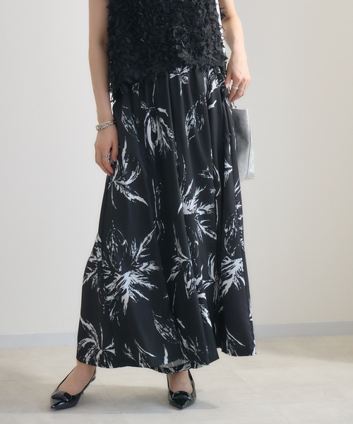 Paradise Picnic（パラダイスピクニック）の「SUGARROSE リーフプリントワイドパンツ（その他パンツ・レディース・チャコールグレー/ブラック/ブラウン・FREE）」の9枚目の写真