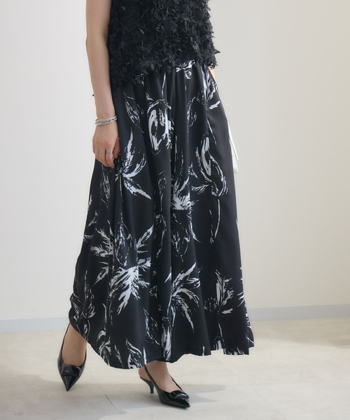 Paradise Picnic（パラダイスピクニック）の「SUGARROSE リーフプリントワイドパンツ（その他パンツ・レディース・チャコールグレー/ブラック/ブラウン・FREE）」の11枚目の写真