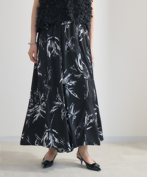 Paradise Picnic（パラダイスピクニック）の「SUGARROSE リーフプリントワイドパンツ（その他パンツ・レディース・チャコールグレー/ブラック/ブラウン・FREE）」の12枚目の写真