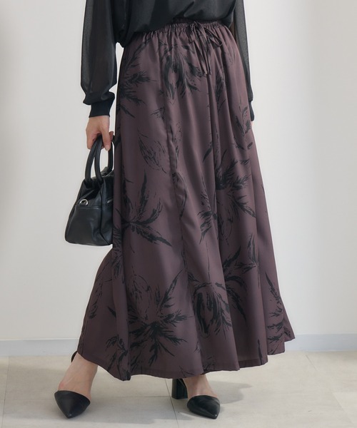 Paradise Picnic（パラダイスピクニック）の「SUGARROSE リーフプリントワイドパンツ（その他パンツ・レディース・チャコールグレー/ブラック/ブラウン・FREE）」の21枚目の写真