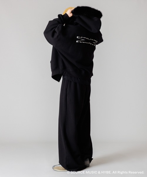 LE SSERAFIM × ZOZOTOWN FUR ZIP HOODIE（パーカー）｜ZOZO