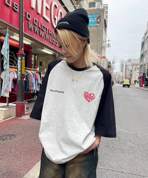 ATMARK（アットマーク）の「《フリーサイズ　/　UNISEX　》ATMARK　ハートロゴラグランTee（Tシャツ/カットソー・レディース・ホワイト×ネイビー/ホワイト×レッド・FREE）」の12枚目の写真