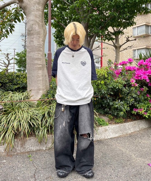 ATMARK（アットマーク）の「《フリーサイズ　/　UNISEX　》ATMARK　ハートロゴラグランTee（Tシャツ/カットソー・レディース・ホワイト×ネイビー/ホワイト×レッド・FREE）」の9枚目の写真