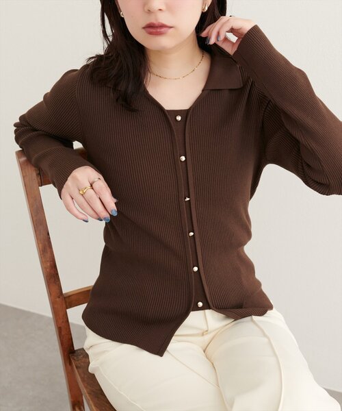 natural couture(ナチュラルクチュール)の「前あきカーデ風長袖ニット(ニット/セーター・レディース・ブラック/オフホワイト/ブラウン/ボルドー・FREE)」の4枚目の写真