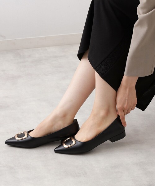 THE SHOP TK （ザ ショップ ティーケー ）の「バックルパンプス（パンプス・レディース・ブラック/ブラウン系その他・30/35/45）」の5枚目の写真