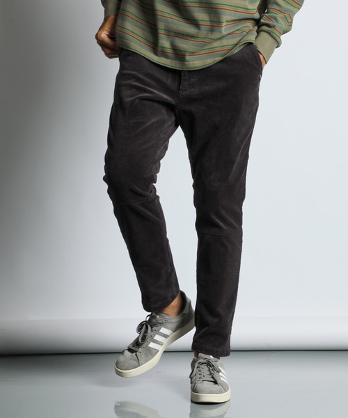 The DUFFER of ST.GEORGE（ザダファーオブセントジョージ）の「【WEB限定アイテム】STRETCH CORDUROY REGULAR FIT PANTS：ストレッチコーデュロイ レギュラーフィットパンツ（その他パンツ・メンズ・グレイッシュベージュ/カーキ/スミクロ・X-LARGE/LARGE/MEDIUM/SMALL）」の2枚目の写真