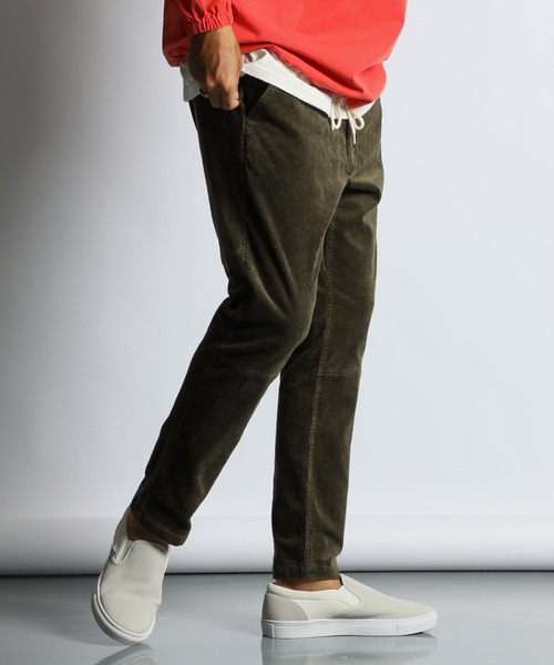 The DUFFER of ST.GEORGE（ザダファーオブセントジョージ）の「【WEB限定アイテム】STRETCH CORDUROY REGULAR FIT PANTS：ストレッチコーデュロイ レギュラーフィットパンツ（その他パンツ・メンズ・グレイッシュベージュ/カーキ/スミクロ・X-LARGE/LARGE/MEDIUM/SMALL）」の17枚目の写真