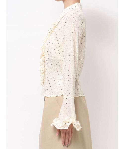 dazzlin（ダズリン）の「シュリンクフラワーショートシャツ（シャツ/ブラウス・レディース・オフホワイト/ブラウン/アイボリー/ブラック・FREE）」の22枚目の写真