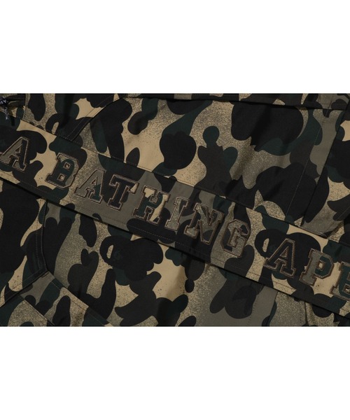 A BATHING APE（アベイシングエイプ）の「MIXED 1ST CAMO SNOWBOARD