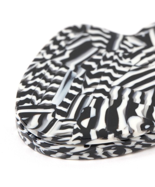 LEPSIM（レプシィム）の「ミラーチャーム　581692（手鏡/メイクミラー・レディース・ブラック/ベージュ/イエロー系その他/ホワイト系その他・ONE SIZE）」の10枚目の写真