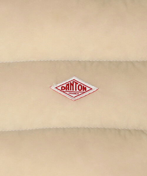 DANTON（ダントン）の「WOMEN'S CREWNECK INNER DOWN VEST（ダウンベスト・レディース・ブラウン系その他/ブラック/オリーブ/ブラック系その他/オフホワイト/マスタード/ベージュ系その他・M/S/XS）」の22枚目の写真
