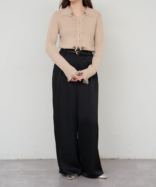 SHENERY（シーナリー）の「サテンワイドパンツ（その他パンツ・レディース・ブラック/ブラウン/オフホワイト・38/36）」の4枚目の写真