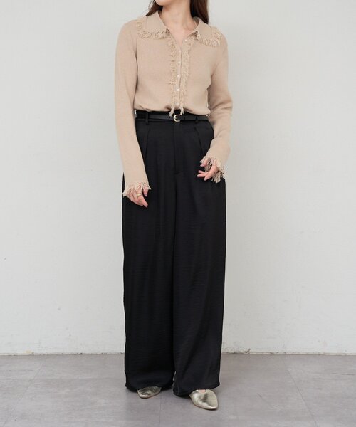 SHENERY（シーナリー）の「サテンワイドパンツ（その他パンツ・レディース・ブラック/ブラウン/オフホワイト・38/36）」の5枚目の写真