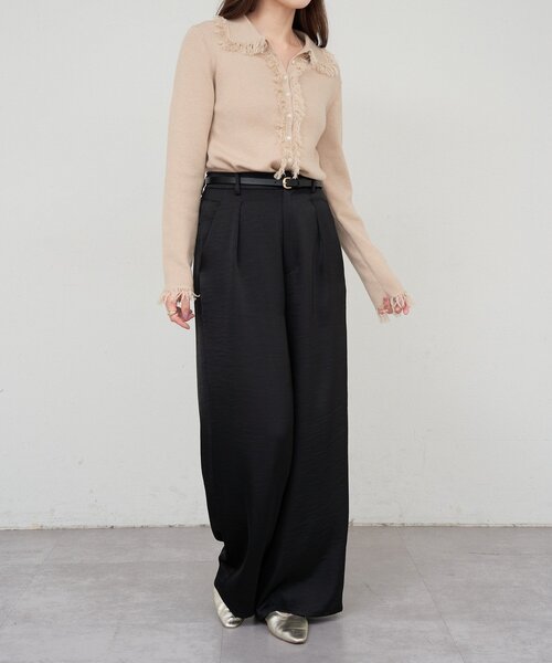 SHENERY（シーナリー）の「サテンワイドパンツ（その他パンツ・レディース・ブラック/ブラウン/オフホワイト・38/36）」の6枚目の写真