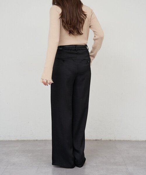 SHENERY（シーナリー）の「サテンワイドパンツ（その他パンツ・レディース・ブラック/ブラウン/オフホワイト・38/36）」の9枚目の写真