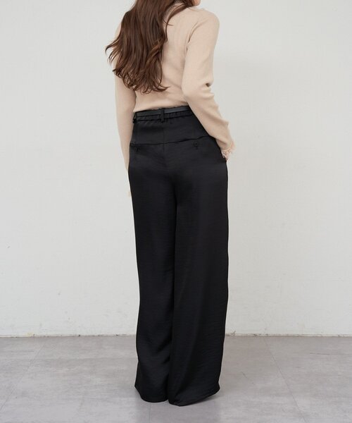 SHENERY（シーナリー）の「サテンワイドパンツ（その他パンツ・レディース・ブラック/ブラウン/オフホワイト・38/36）」の10枚目の写真