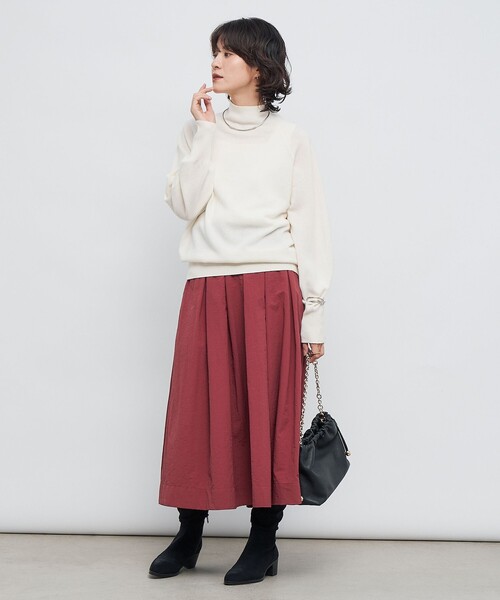 NOLLEY’S（ノーリーズ）の「12Gオルティアハイネックプルオーバーニット（ニット/セーター・レディース・イエロー/ベビーピンク/ミント/オフホワイト/ライトグレー/ダークブラウン・38）」の7枚目の写真