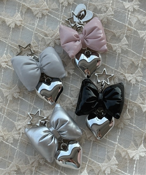 kutir(クティール)の「kutirlune/リボンモチーフミニキーホルダー(キーホルダー・レディース・ピンク/ブラック/シルバー/ブルー・FREE)」の6枚目の写真