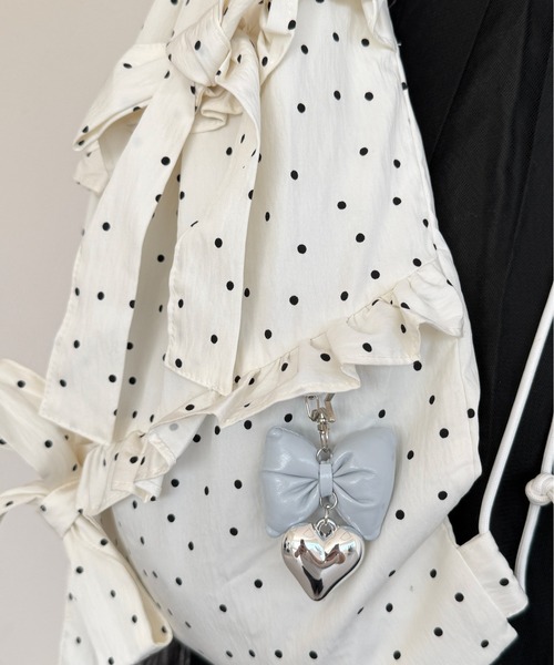 kutir(クティール)の「kutirlune/リボンモチーフミニキーホルダー(キーホルダー・レディース・ピンク/ブラック/シルバー/ブルー・FREE)」の8枚目の写真