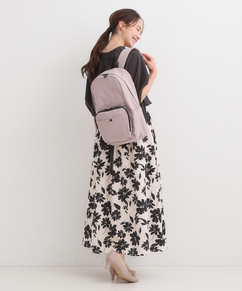 SHOO・LA・RUE（シューラルー）の「【撥水】立体ポケットリュック（バックパック/リュック・レディース・ピンク系/ブラック/グレー・00）」の9枚目の写真