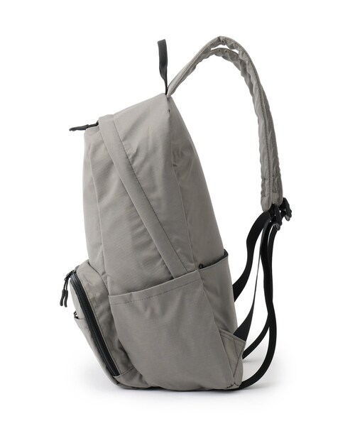 SHOO・LA・RUE（シューラルー）の「【撥水】立体ポケットリュック（バックパック/リュック・レディース・ピンク系/ブラック/グレー・00）」の14枚目の写真