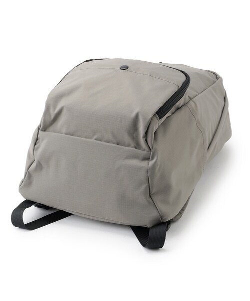 SHOO・LA・RUE（シューラルー）の「【撥水】立体ポケットリュック（バックパック/リュック・レディース・ピンク系/ブラック/グレー・00）」の16枚目の写真