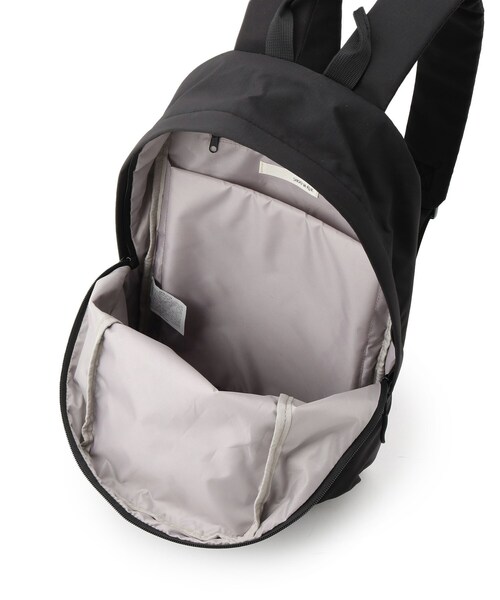 SHOO・LA・RUE（シューラルー）の「【撥水】立体ポケットリュック（バックパック/リュック・レディース・ピンク系/ブラック/グレー・00）」の17枚目の写真