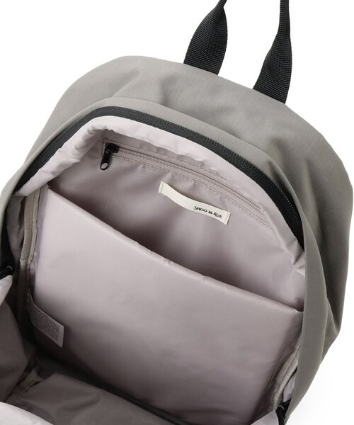 SHOO・LA・RUE（シューラルー）の「【撥水】立体ポケットリュック（バックパック/リュック・レディース・ピンク系/ブラック/グレー・00）」の21枚目の写真