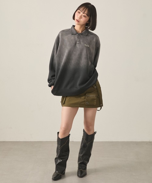 Snap club（スナップクラブ）の「【Snap club】ヴィンテージスプレー加工 メタルプレートグラデーションスウェットポロシャツ（スウェット・レディース・ブラック/レッド/ネイビー・M/L）」の5枚目の写真