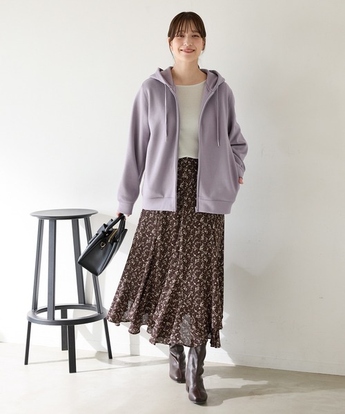 Honeys(ハニーズ)の「【ハニぽか】あったかきれいめジップ(パーカー・レディース・グレイッシュベージュ/ブラック/ラベンダー/スミクロ・S/M/LL/L)」の8枚目の写真