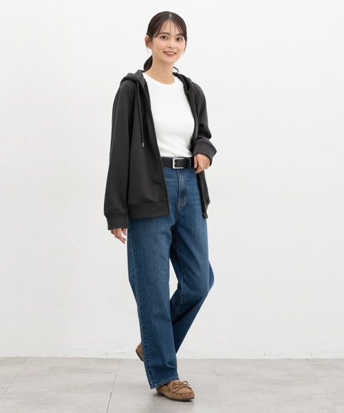 Honeys(ハニーズ)の「【ハニぽか】あったかきれいめジップ(パーカー・レディース・グレイッシュベージュ/ブラック/ラベンダー/スミクロ・S/M/LL/L)」の11枚目の写真