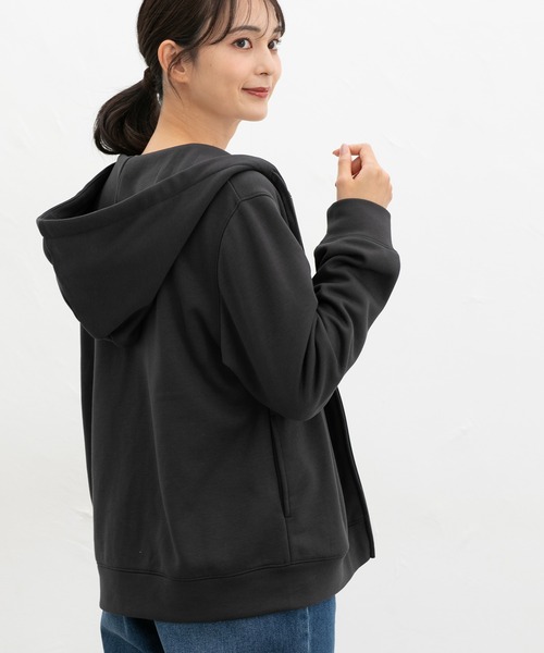 Honeys(ハニーズ)の「【ハニぽか】あったかきれいめジップ(パーカー・レディース・グレイッシュベージュ/ブラック/ラベンダー/スミクロ・S/M/LL/L)」の12枚目の写真