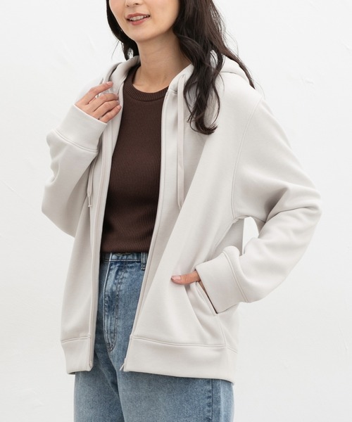 Honeys(ハニーズ)の「【ハニぽか】あったかきれいめジップ(パーカー・レディース・グレイッシュベージュ/ブラック/ラベンダー/スミクロ・S/M/LL/L)」の14枚目の写真