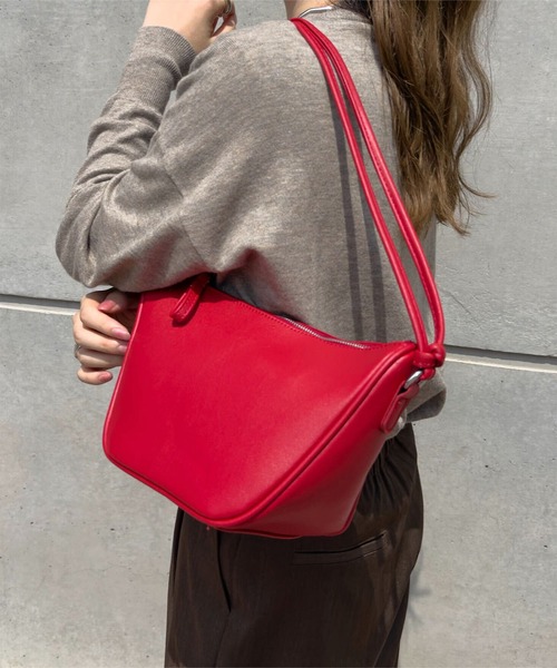 KOBE LETTUCE(コウベレタス)の「ダブルハンドルショルダーバッグ(ショルダーバッグ・レディース・ライトベージュ/ブラック/ブラウン/レッド/グレー・F)」の20枚目の写真