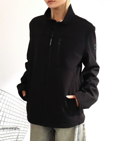 Calvin Klein(カルバン・クライン)の「【Calvin Klein/カルバンクライン】Fleece Back Soft Shell Jacket/裏フリース ソフトシェル ジャケット(その他アウター・メンズ・ブラック・M/L/S)」の1枚目の写真