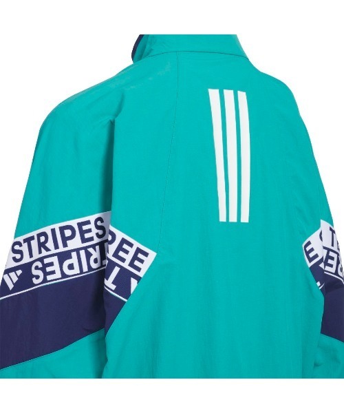 adidas（アディダス）の「アディダス adidas ワーディングパック ルーズフィット しわ加工 ナイロンジャケット（ナイロンジャケット・キッズ・ダークブルー/ブラック/グリーン・130cm/140cm/150cm/160cm）」の4枚目の写真