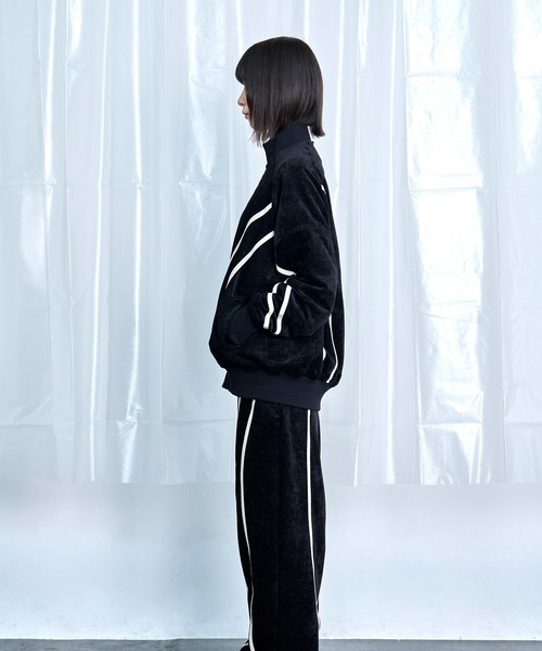Nora Lily(ノラリリー)の「【Nora Lily】Curved Line Track Jacket(ジャージ・メンズ・ブラック/ブラウン/グレー・FREE)」の5枚目の写真