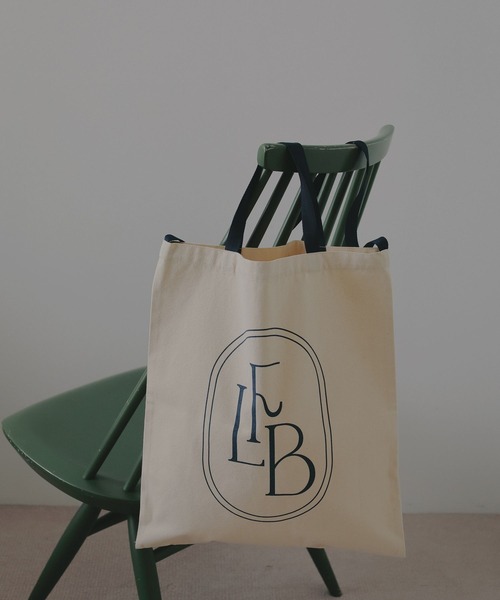 A part by（アパートバイ）の「【LA FINE BOUCHEコラボ】トートバッグ（トートバッグ・レディース・ネイビー/レッド・FREE）」の7枚目の写真