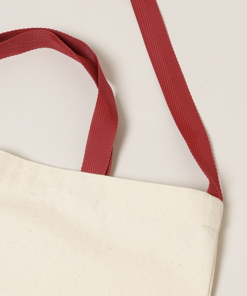 A part by（アパートバイ）の「【LA FINE BOUCHEコラボ】トートバッグ（トートバッグ・レディース・ネイビー/レッド・FREE）」の19枚目の写真