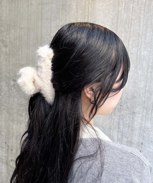 INGNI（イング）の「エコファークリップ（その他ヘアアクセサリー・レディース・ベージュ/ブラック・ONE SIZE）」の6枚目の写真