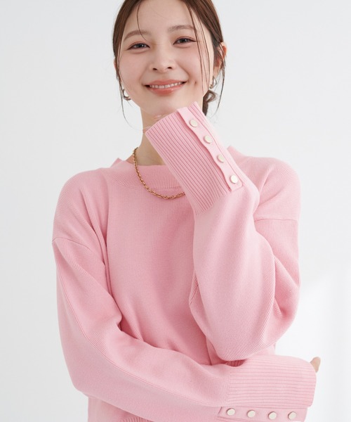 natural couture（ナチュラルクチュール）の「スタンドネック袖口釦ゆるニット（ニット/セーター・レディース・ホワイト系その他/ピンク/イエロー/ブラック/サックスブルー/アイボリー/オレンジ/ミント/ネイビー/ピンク系その他・FREE）」の10枚目の写真